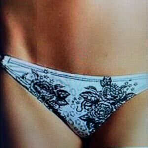 NWOT sinful by Affliction Sarasota chain bottom